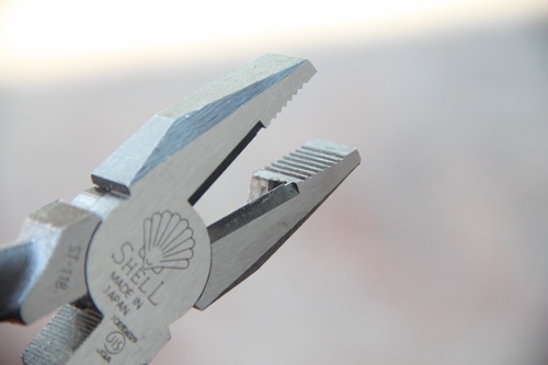 คีมปากจิ้งจก Shell made in japan คีมปากจิ้งจก Shell made in japan