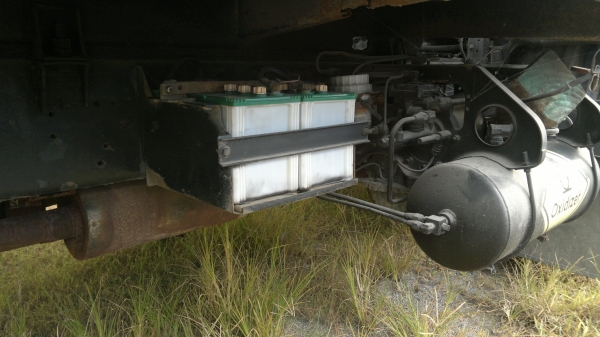 ขายรถ10ล้อพื้นเรียบ มิตซู FN527 ตอนเพลาเดียวครับ