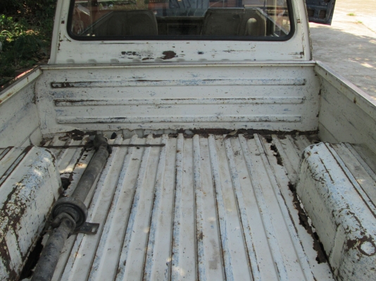 ขาย มาสด้า 1000 ช่วงยาว 5ข อ4เกียร์ สีขาว 28000