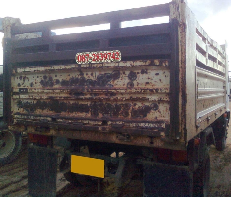 ขายรถดัมพ์ 6 ล้อ ขนาดกลาง ขายยกคอก 4 คัน (ไม่แยกขาย)