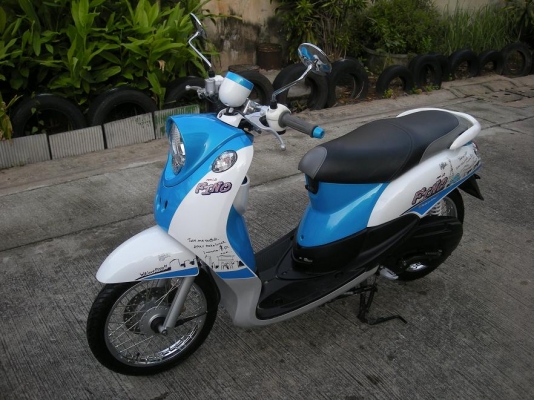 fino ปี2012 ไมค์แยก สีฟ้าขาว ลายปารีส เดิมๆ