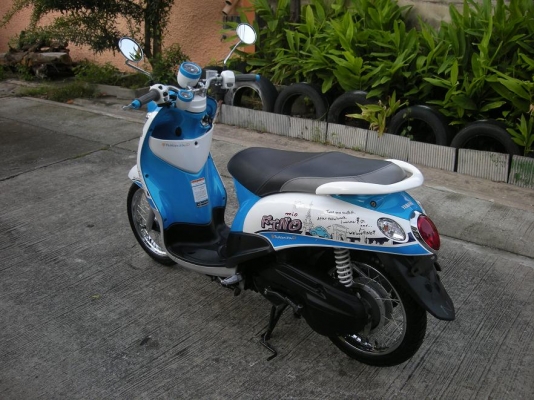 fino ปี2012 ไมค์แยก สีฟ้าขาว ลายปารีส เดิมๆ