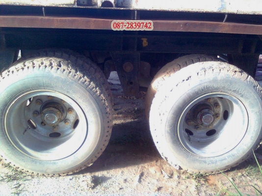 ขาย รถหัวลาก 6ล้อใหญ่ พร้อมหางพื้นเรียบ 2 คาน สามมิตร