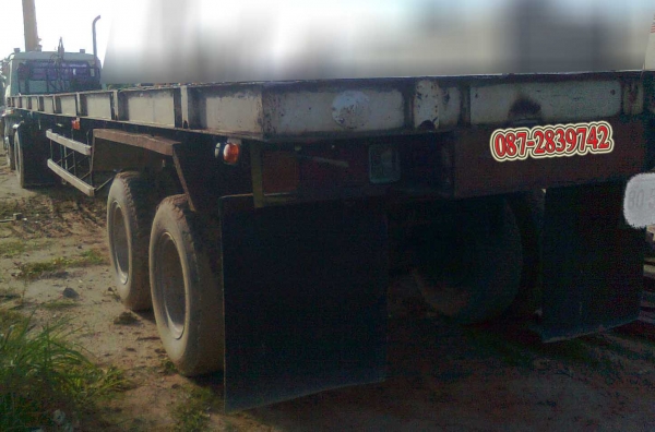 ขาย รถหัวลาก 6ล้อใหญ่ พร้อมหางพื้นเรียบ 2 คาน สามมิตร