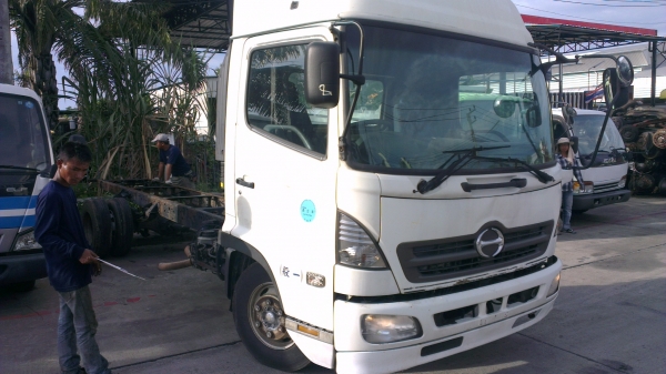 Hino Mega FC  หัวกว้าง  หลังคาสูง รถนอก  เครื่อง210แรง