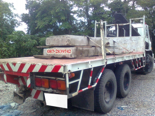 ขายรถบรรทุก 10ล้อ2เพลา พื้นเรียบ มีระบบลากจูง  ติดเครน