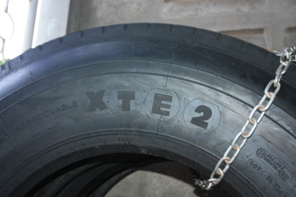 ขายยางใหม่ปี 2013 ครับ มิชลิน 11r 22.5 (4เส้น)