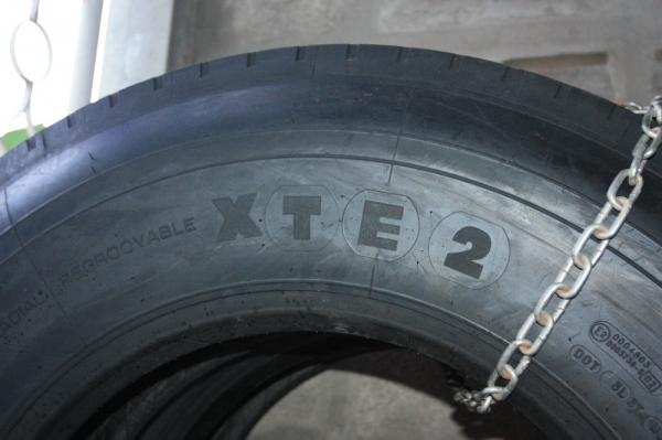 ขายยางใหม่ปี 2013 ครับ มิชลิน 11r 22.5 (4เส้น)