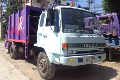 ขาย 6ล้อ ISUZU FTR เครื่อง 6bd1 160แรงปี45 รถบรรทุกขยะ ยาง9.0 คัซซีใหญ่