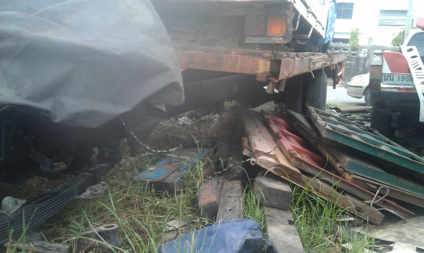 ขายคัสซีพร้อมเล่มทะเบียน6ล้อ