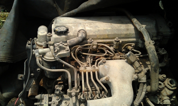 ขายคัสซีพร้อมเล่มทะเบียน6ล้อ