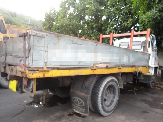 ISUZU 165 แรงม้า หัวเดิม เครื่องเดิม คัซซีสวยค่ะ ISUZU 165 แรงม้า หัวเดิม เครื่องเดิม คัซซีสวยค่ะ