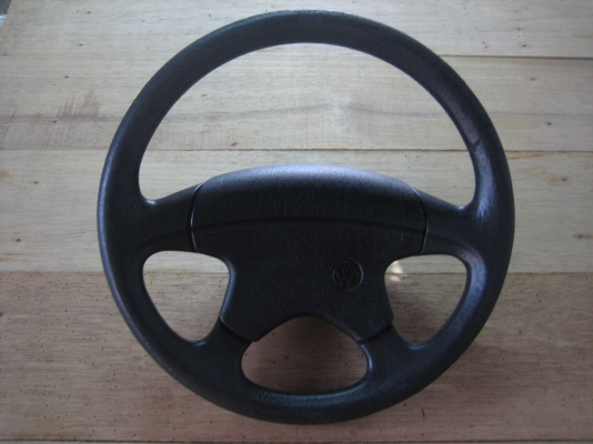 ขายพวงมาลัยเดิมโฟคสภาพดี