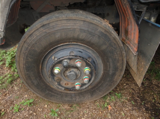 MITUBISHI FUSO หัวเปลี่ยน เครื่องเดิม คัซซีสวย คุณธรนิศ จ.สิงห์บุรี มัดจำมาแล้ว 20,000 บาทค่ะ MITUBISHI FUSO หัวเปลี่ยน เครื่องเดิม คัซซีสวย คุณธรนิศ จ.สิงห์บุรี มัดจำมาแล้ว 20,000 บาทค่ะ