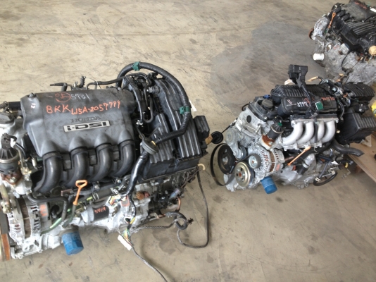 ขายเครื่องยนต์ HONDA JAZZ FIT L15A L13A จำนวนมาก ราคา26000บาท ราคาดังกล่าวพร้อมเครื่อง เกียร์ กล่อง พร้อมออกใบคุม INVOICE โดยบริษัท ชัยเสรียานยนต์ จำกัด  นำเข้าและจัดจำหน่ายโดย บริษัท ชัยเสรียานยนต์ จำกัด ติดต่อโดยตรงที่ 086-0801238 081-5889162 038-589290