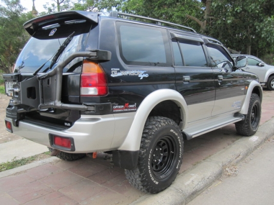 ขายรถ MITSUBISHI G WAGON ปี 2005 ขับเคลื่อนสี่ล้อ