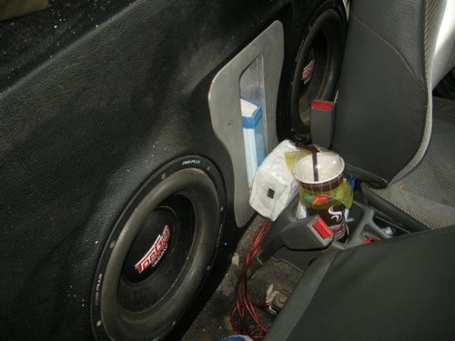 ขายด่วน นิสสัน nv ปี96 พวงมาลัยเพาว์เวอร์ พร้อมใช้งาน ขายด่วน นิสสัน nv ปี96 พวงมาลัยเพาว์เวอร์ พร้อมใช้งาน