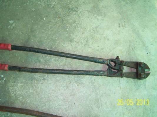 กรรไกรตัดเหล็ก Stanley