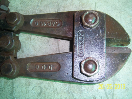 กรรไกรตัดเหล็ก Stanley