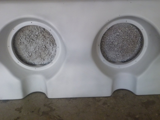 ตู้ซัพไฟเบอร์ 10 นิ้ว ีโก้ 4 ประตู