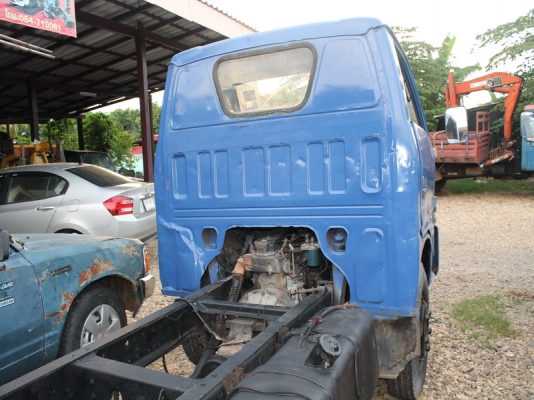 อีซูซุ เครื่อง100ฝาดำ ภาษีเต็มถึงปี 57 หัวเก๋งสาดสีใหม่รถขับขี่ดี