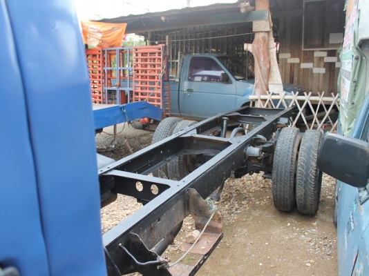 อีซูซุ เครื่อง100ฝาดำ ภาษีเต็มถึงปี 57 หัวเก๋งสาดสีใหม่รถขับขี่ดี