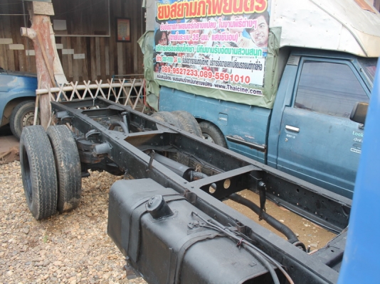 อีซูซุ เครื่อง100ฝาดำ ภาษีเต็มถึงปี 57 หัวเก๋งสาดสีใหม่รถขับขี่ดี