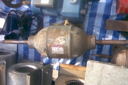 เครื่องปัดเงา 1 แรง มิสซูบิชิสภาพใช้งานปกติครับเป็นของมิซูครับแกนยาวครับรุ่นนี้สวยๆครับแรงๆครับตัวใหญ่ครับราคานี้คุ้มครับไม่ต้องเบิกใหม่ครับ