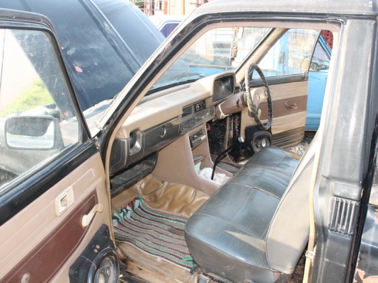 ขาย โตโยต้า RN 30 4 ขอแท้ เครื่องดีเซลแท้เอกสารพร้อมโอนรภาษีเต็ม