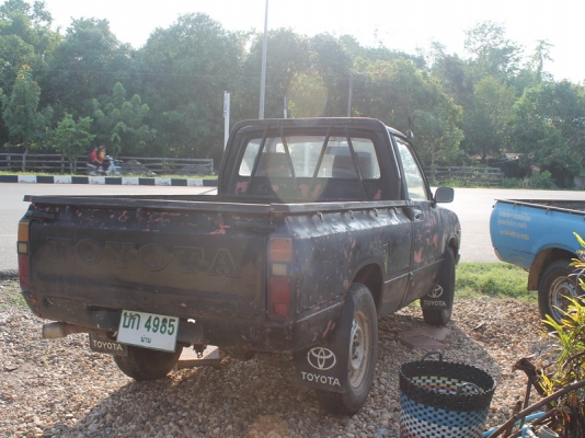ขาย โตโยต้า RN 30 4 ขอแท้ เครื่องดีเซลแท้เอกสารพร้อมโอนรภาษีเต็ม
