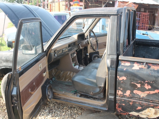 ขาย โตโยต้า RN 30 4 ขอแท้ เครื่องดีเซลแท้เอกสารพร้อมโอนรภาษีเต็ม