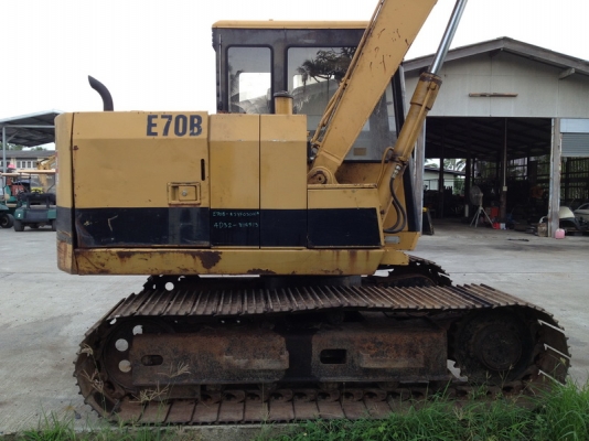 ขายรถแบคโฮล CAT - E70B (ขนาดเท่า PC60) นำเข้าเอง มือสองจากญี่ปุ่น