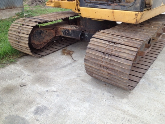 ขายรถแบคโฮล CAT - E70B (ขนาดเท่า PC60) นำเข้าเอง มือสองจากญี่ปุ่น