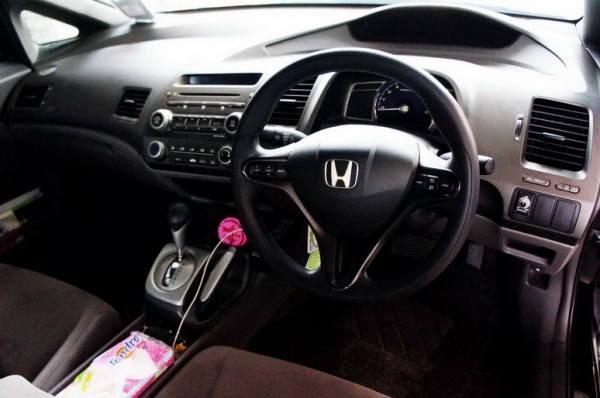 ขาย CIVIC 1.8 รองท๊อป แอร์แบ็คคู่ ABS มือแรก ขาย CIVIC 1.8 รองท๊อป แอร์แบ็คคู่ ABS มือแรก