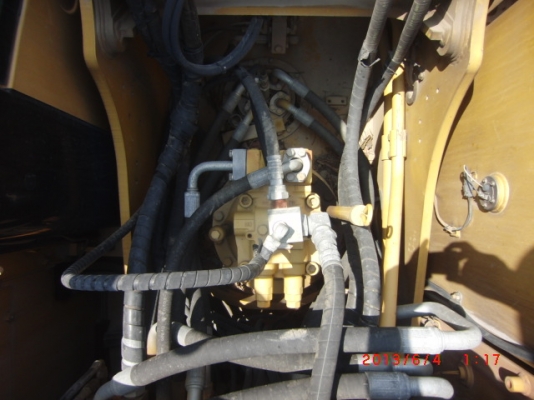 ขายรถขุด CAT320D-E  สภาพดีมากๆๆๆ  สนใจติดต่อเจี๊ยบค่ะ โทร 087-3310254 ค่ะ