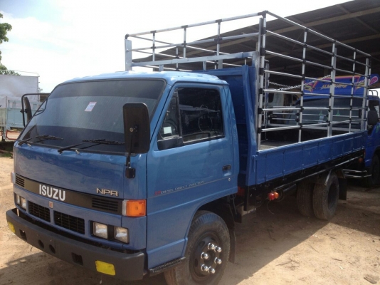 ขาย 6ล้อ"เสี่ยสั่งลุย"  ISUZU NPR59LU5FM 115 ห้างแท้ ปี38สภาพเดิมๆ  เครื่องเดิม4BD1 แห้งๆ ไม่หลวมไม่ไอ ช่วงล่างเดิมๆ คัสซีสวยมาก เดิมโรงงาน พร้อมกระบะคาร์โก้ สวยๆพื้นไม้ ยางสวย6เส้น หัวบางดีสีดี ภายในโอเค คอนโซลครบ ขายตามสภาพ พร้อมใช้ พร้อมลุยงา