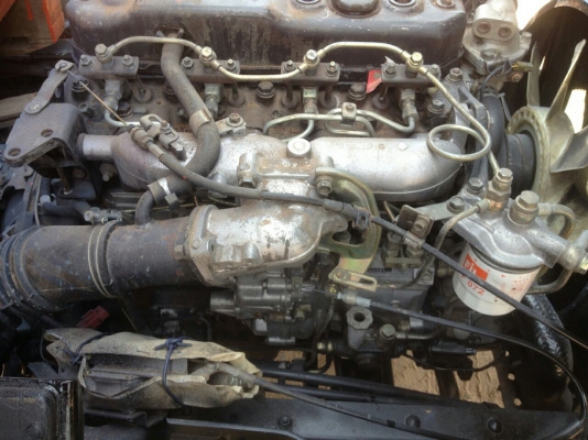 ขาย 6ล้อ"เสี่ยสั่งลุย"  ISUZU NPR59LU5FM 115 ห้างแท้ ปี38สภาพเดิมๆ  เครื่องเดิม4BD1 แห้งๆ ไม่หลวมไม่ไอ ช่วงล่างเดิมๆ คัสซีสวยมาก เดิมโรงงาน พร้อมกระบะคาร์โก้ สวยๆพื้นไม้ ยางสวย6เส้น หัวบางดีสีดี ภายในโอเค คอนโซลครบ ขายตามสภาพ พร้อมใช้ พร้อมลุยงา