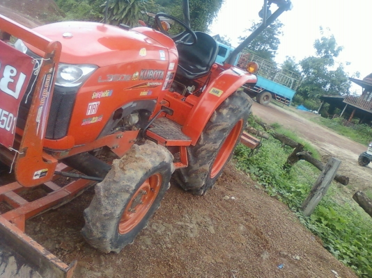 ขายคูโบต้า L3608 พร้อมใบมีดดันดินหน้า ผาน5 รถสวยๆ