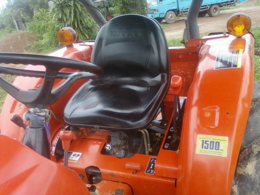 ขายคูโบต้า L3608 พร้อมใบมีดดันดินหน้า ผาน5 รถสวยๆ