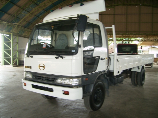 6ล้อ HINO FC4J  145แรง