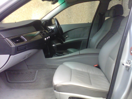 BMW SERIES 5 525iSE E60 AT BMW SERIES 5 525iSE E60 AT