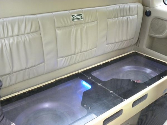 ขาย Toyota Vigo 3.0G Cab ปี 2005 เกีียร์ธรรมดา วิ่ง 7 หมื่นโล เครื่องเสียงชุดใหญ