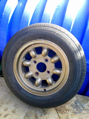 ขายแม็กกล้วย 4วงพร้อมยาง ขอบ 13 ขายแม็กกล้วย 4วงพร้อมยาง ขอบ 13