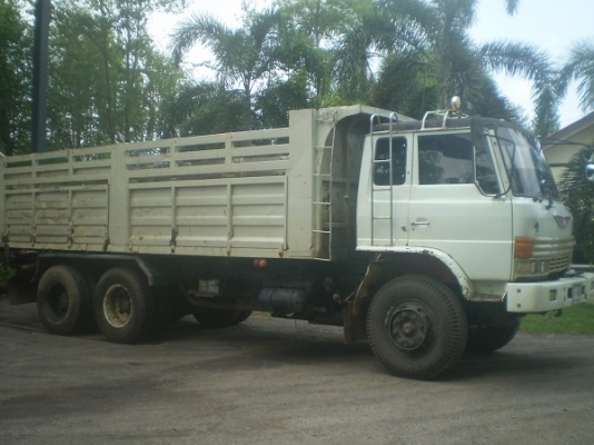 ขาย10ล้อ HINO FM226 กะบะเหล็กดั้ม