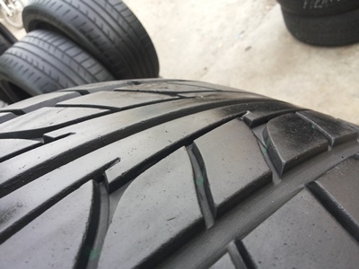 ขายยาง235/35/19 ปี 2809 NITTO NT555 Japan  1  คู่