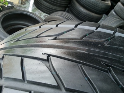 ขายยาง235/35/19 ปี 2809 NITTO NT555 Japan  1  คู่