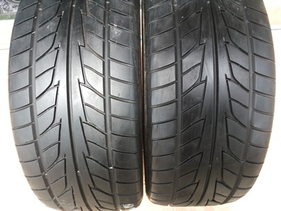ขายยาง245/40/20 ปี 3808 NITTO Nt555 Japan  1  คู่