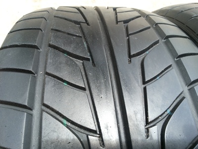 ขายยาง245/40/20 ปี 3808 NITTO Nt555 Japan 1 คู่ ขายยาง245/40/20 ปี 3808 NITTO Nt555 Japan 1 คู่