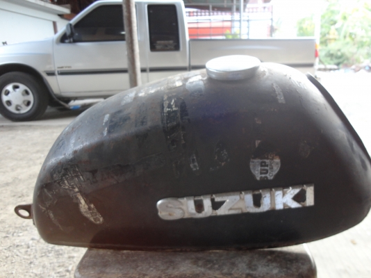 ขอบคุณพี่เสือ ขายแล้ว รับของแล้ว ถังน้ำมันK-125 หรือ A-100 ไม่ผุ ไม่รั่วไม่ซึม สนใจโทร.081-005-8785