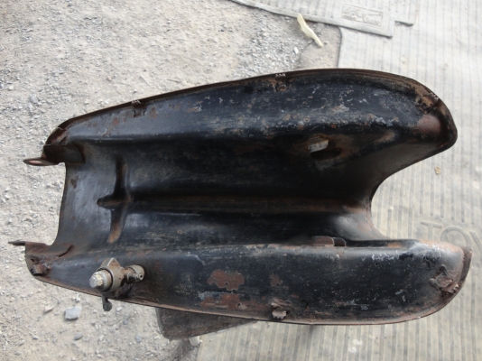 ขอบคุณพี่เสือ ขายแล้ว รับของแล้ว ถังน้ำมันK-125 หรือ A-100 ไม่ผุ ไม่รั่วไม่ซึม สนใจโทร.081-005-8785